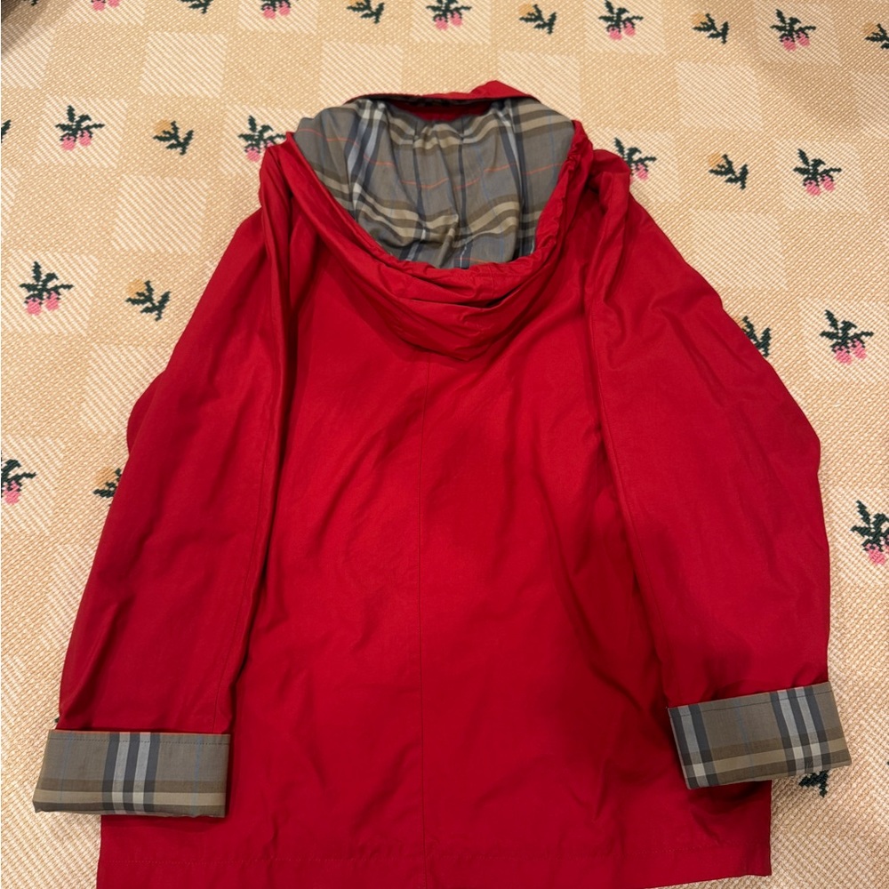 Burberry London Red Hooded Rain Jacket Nova Check Lined women’s Size M - Picture 11 of 11